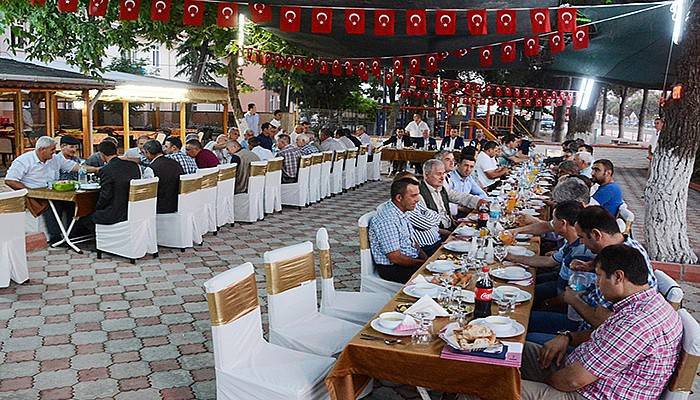 Kaymakamlık iftarında muhtarlar buluştu