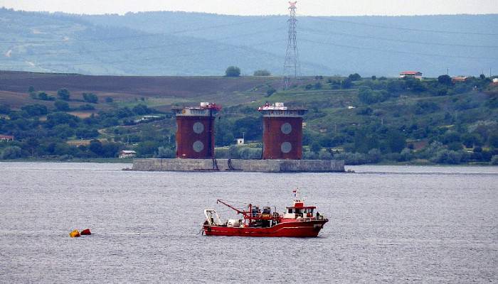 1915 Çanakkale Köprüsü kule kesonları batırılıyor