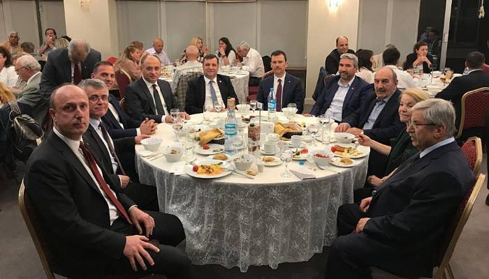 Çanakkaleli bürokratlar, Ankara'da iftarda bir araya geldi