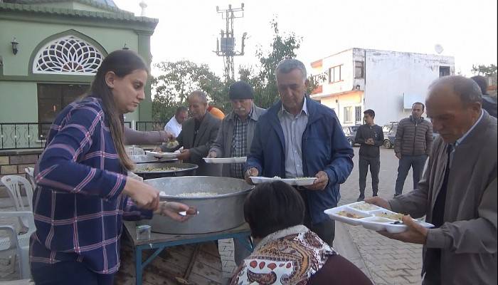 Asırlık ramazan nöbeti; her gün bir aile iftar veriyor