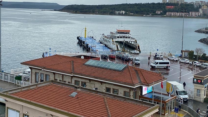 Çanakkale Boğazı’nda sis engeli