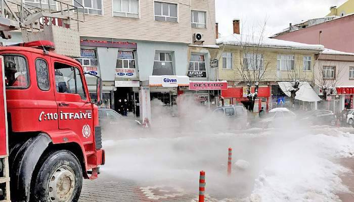 Çan'da bir ilk: termal suyu ile kar temizlendi