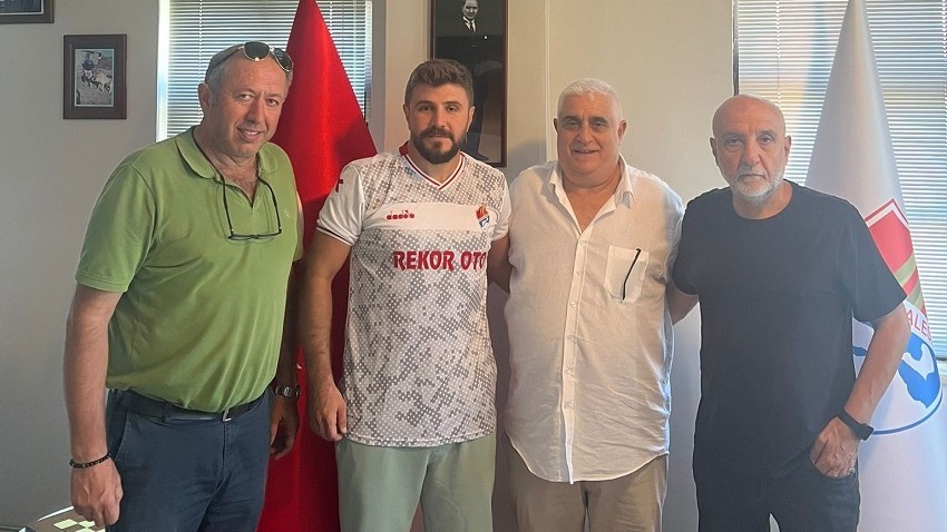 Çanakkalespor'dan Transfer Atağı: Uğur Kapısız ve Beş Yeni İsimle Anlaşma Sağlandı