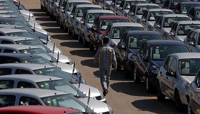  Otomobil ve hafif ticari araç pazarında ilk çeyrekte azalma yaşandı