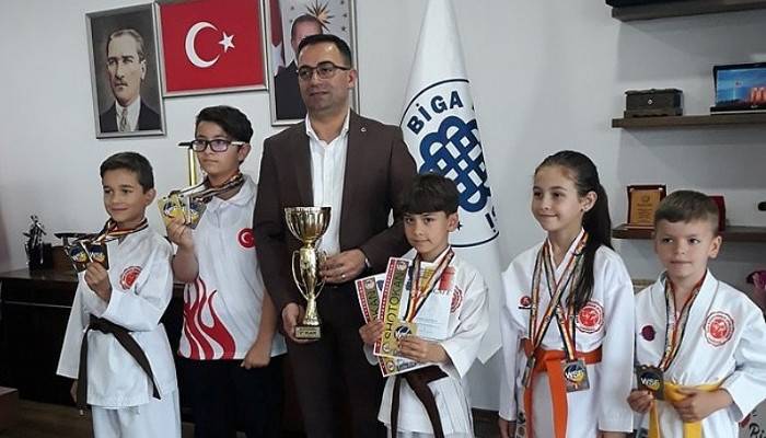 Başarılı Sporculardan Erdoğan’a Ziyaret