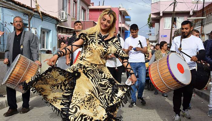 Roman Şenliği renkli görüntülere sahne oldu