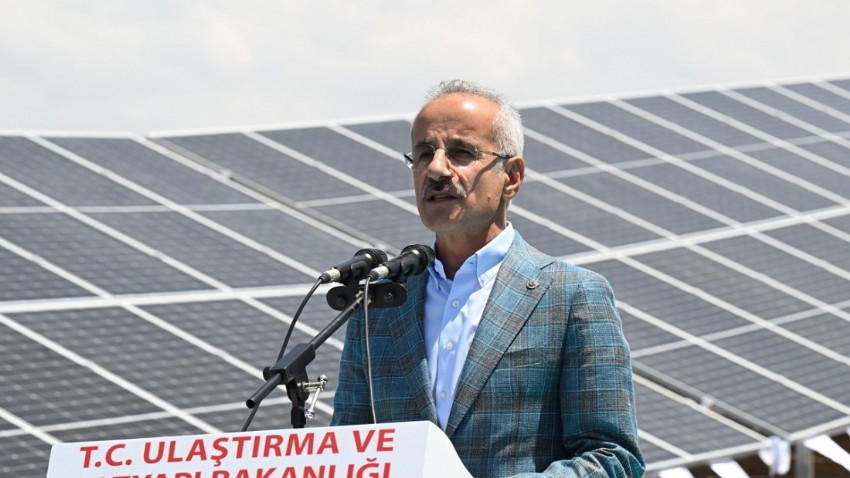 Ulaştırma ve Altyapı Bakanı Uraloğlu: “Karayolları Enerjisini Ges’ten Alacak”