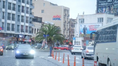 Çanakkale’de trafik ve park sorunu çözüm bekliyor