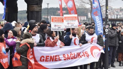 Düşük maaş zamları protesto edilmeye devam ediyor