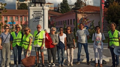 Çetin : “Sorularımıza Cevap Sokak Hayvanlarına Barınak İstiyoruz”