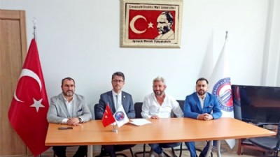 ÇOMÜ Ayvacık Meslek Yüksekokulu ve Assos Otelciler Derneği Arasında İş Birliği Protokolü