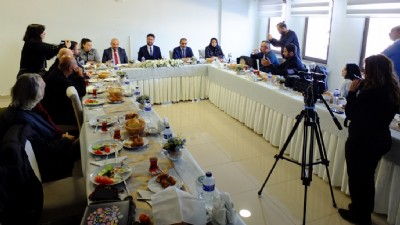 Çanakkale İl Sağlık Müdürü Gökhan Baştürk, Sağlık Hizmetlerine Yönelik Çalışmaları ve Gelecek Projelerini Açıkladı