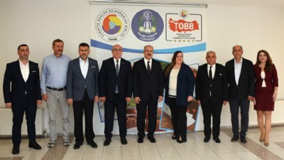 Vali Toraman, Çanakkale Ticaret Borsasını Ziyaret Etti