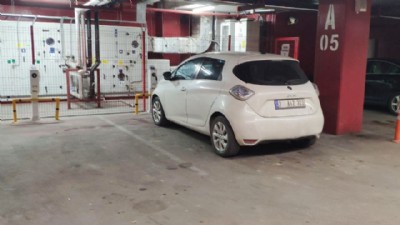 AVM’de ücretli otopark uygulaması başladı